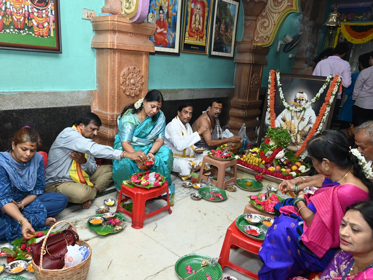 Grand Celebrations Of Guru Purnima In Hyderabad: Photos6