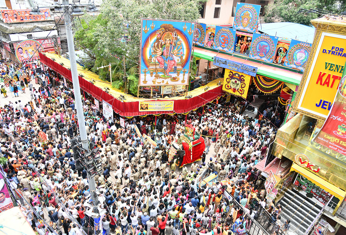 Secunderabad : Ujjaini Mahankali Bonalu Photos26