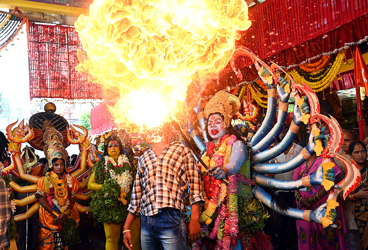 Secunderabad : Ujjaini Mahankali Bonalu Photos9