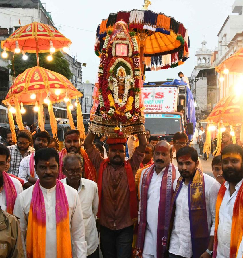 Old City Mahankali Bonala Jathara Photos4