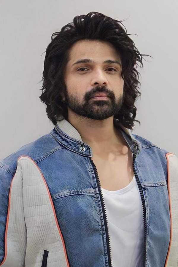 90s Kids Favorite Singer Himesh Reshammiya Birthday Special Gallery18