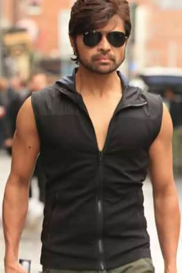 90s Kids Favorite Singer Himesh Reshammiya Birthday Special Gallery23