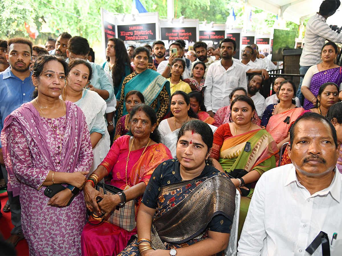 ys jagan mohan reddy darna at jantar mantar delhi31