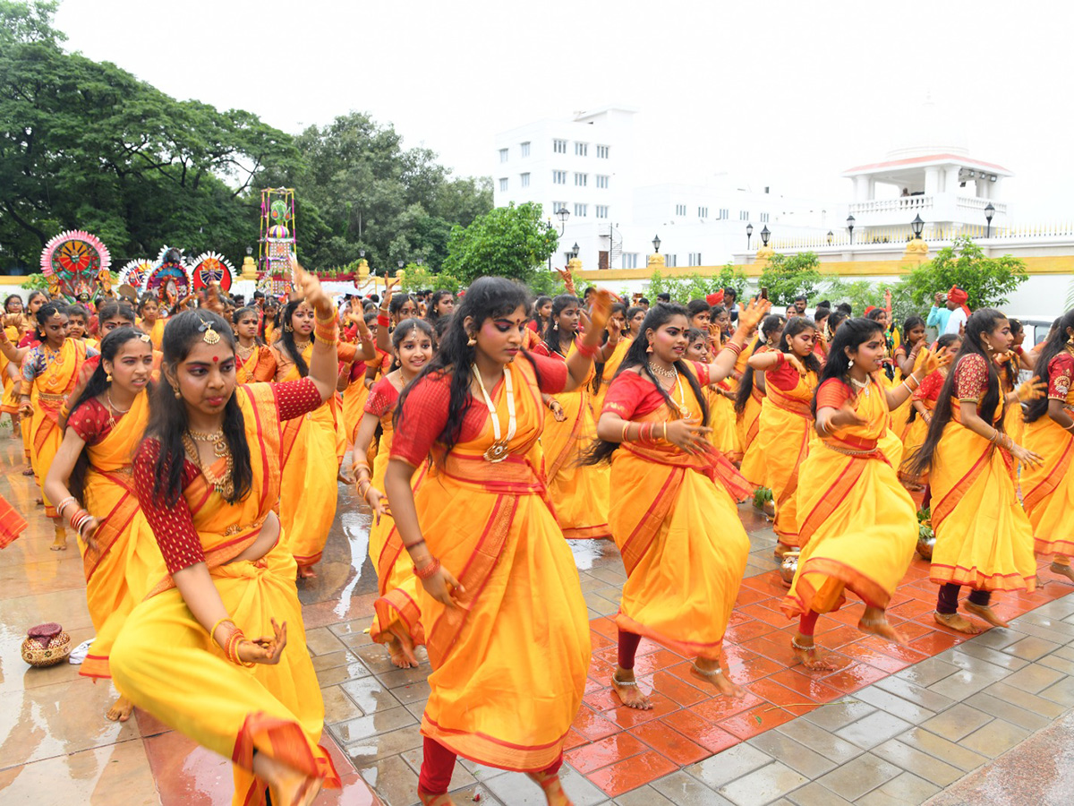 Bonalu Festival Celebrations Secretariat In Telangana14