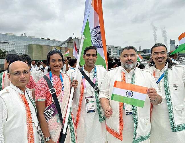 PV Sindhu at paris olympics 2024 photos6