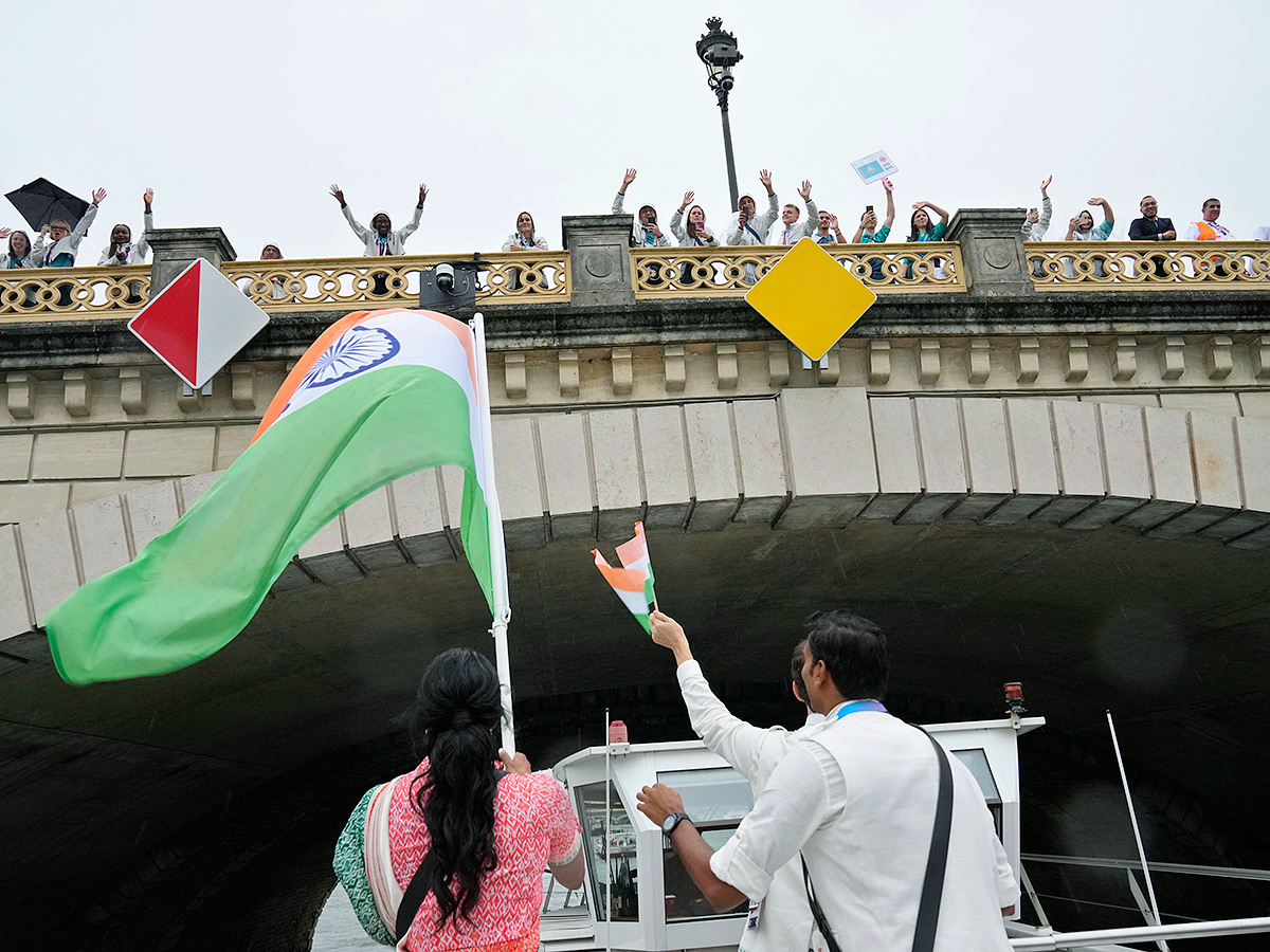 PV Sindhu at paris olympics 2024 photos9