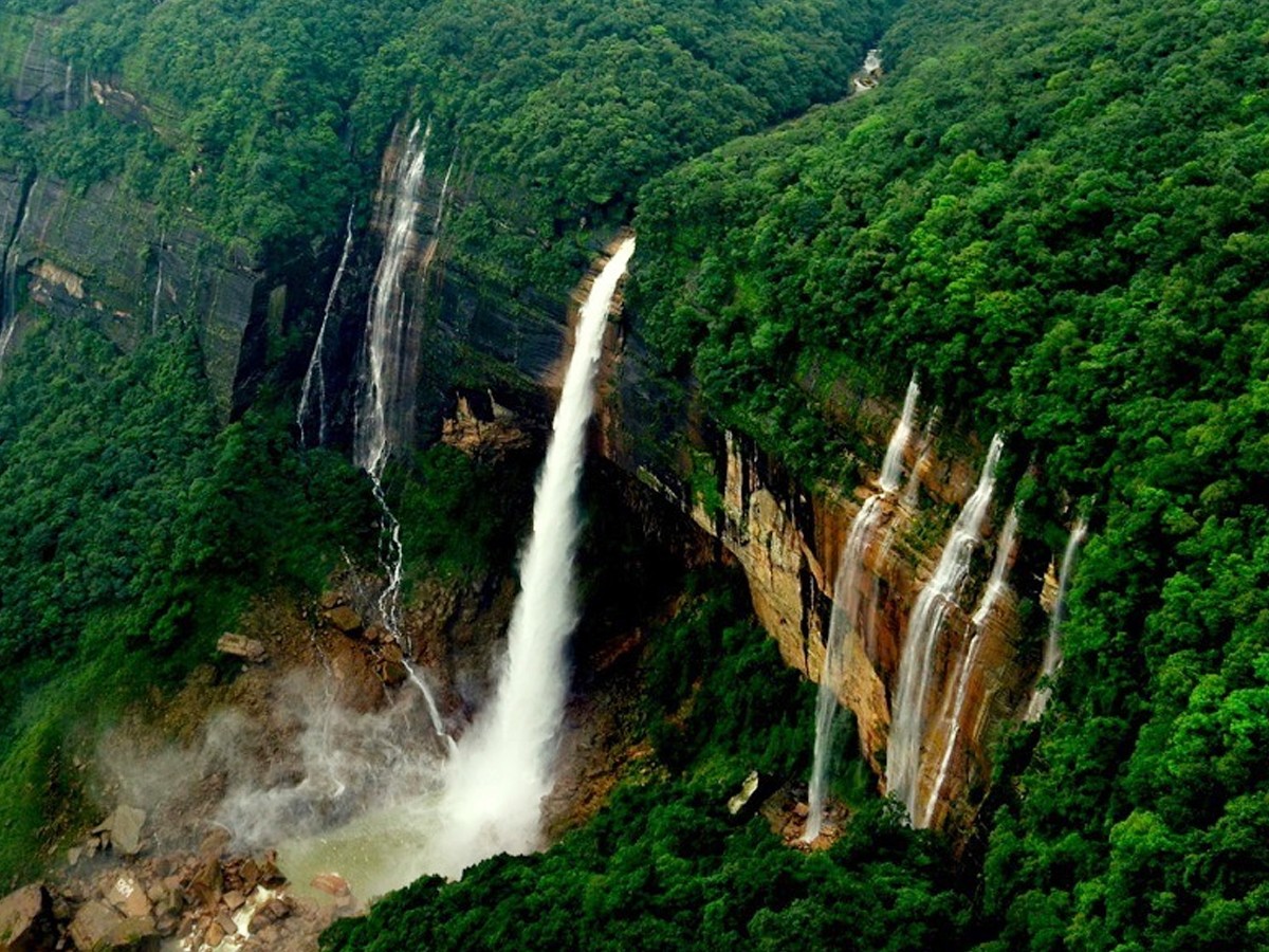 The Highest Waterfalls In India: Photos4