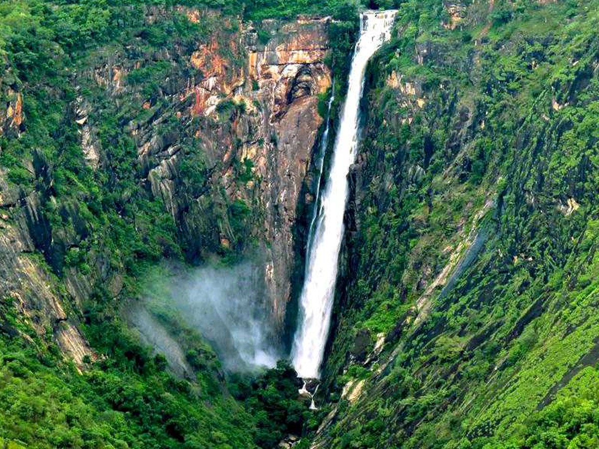 The Highest Waterfalls In India: Photos9