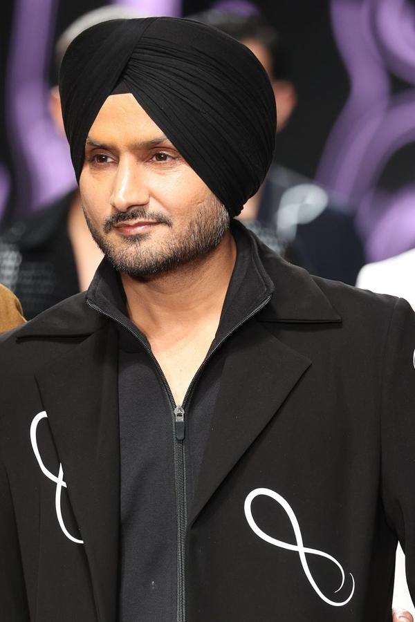 Former Indian Spinner Harbhajan Turbanator Singh Birthday Special Gallery17