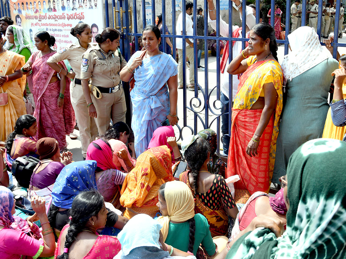 ASHA Workers Stage Protest5