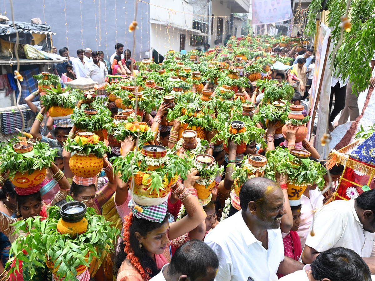 Bonala celebrations at Eidamma Temple in Filmnagar Photos8