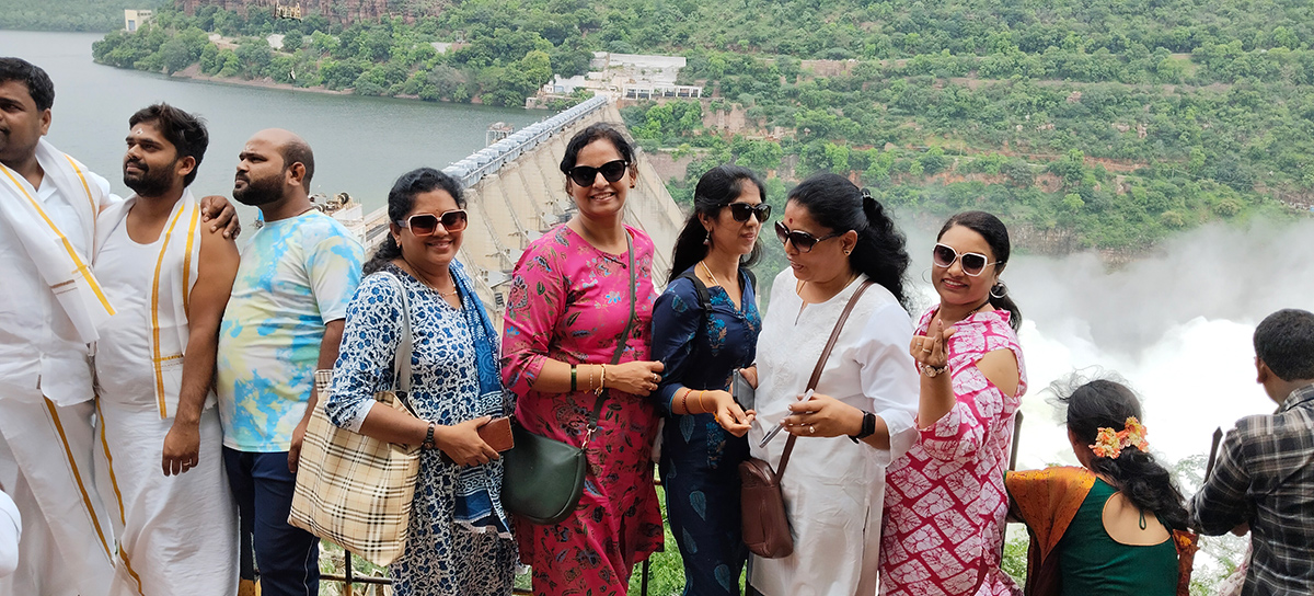 Inflows Rise At Srisailam Dam Photos2