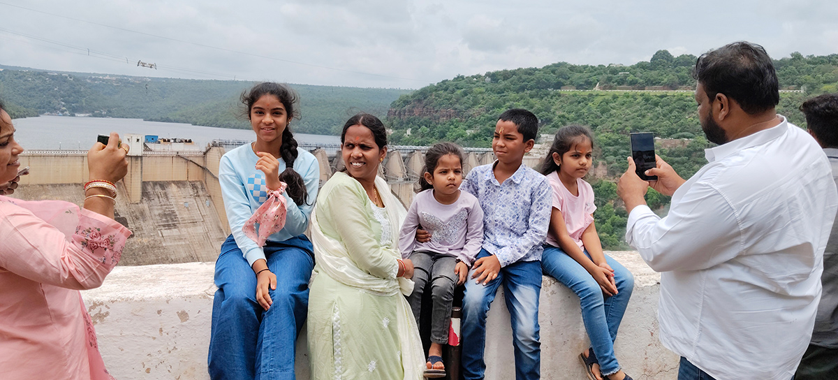 Inflows Rise At Srisailam Dam Photos6