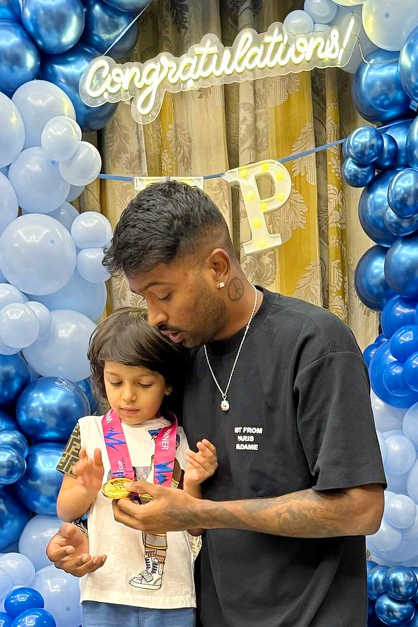 Hardik Pandya shares emotional post on his son's birthday after divorce announcement: Photos2