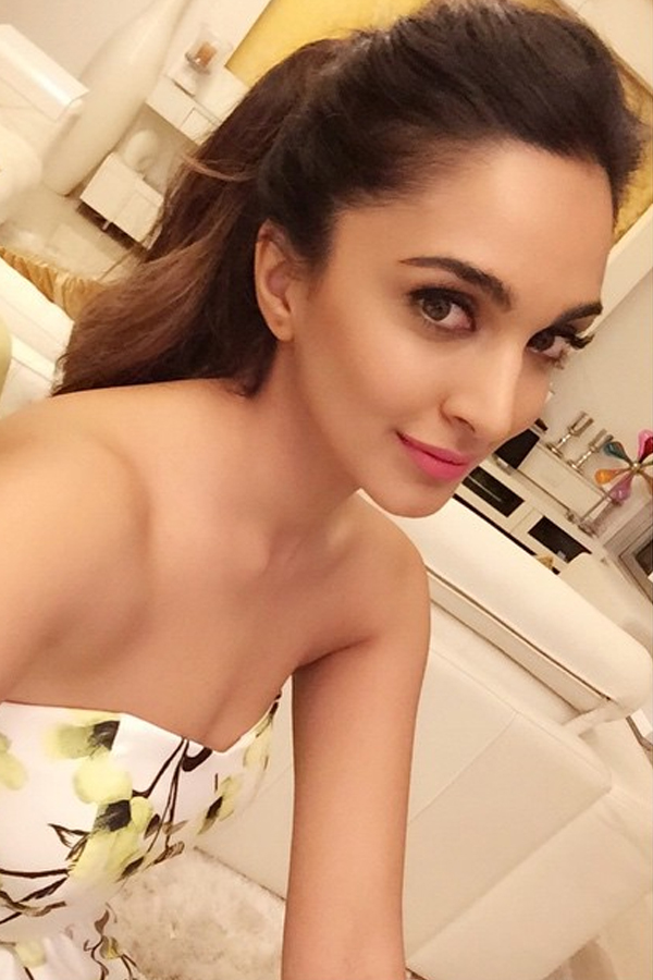 Actress Kiara Advani Birthday Special Gallery19