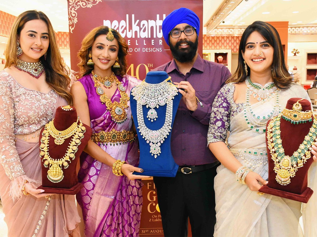 Neelkanth Jewellers Launches 40 Years Celebrations3