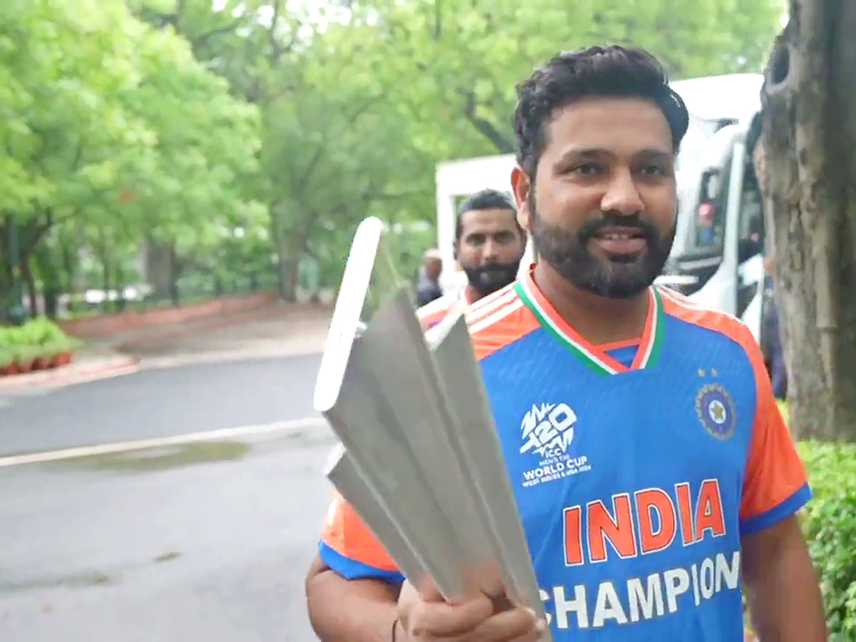 Team India Meets PM Modi At His Office After T20 World Cup 2024 Win, Photos Gallery26