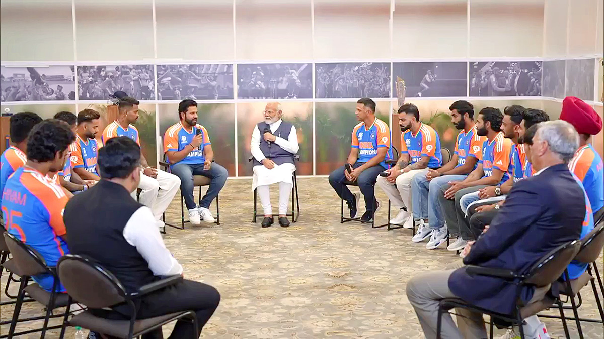 Team India Meets PM Modi At His Office After T20 World Cup 2024 Win, Photos Gallery8