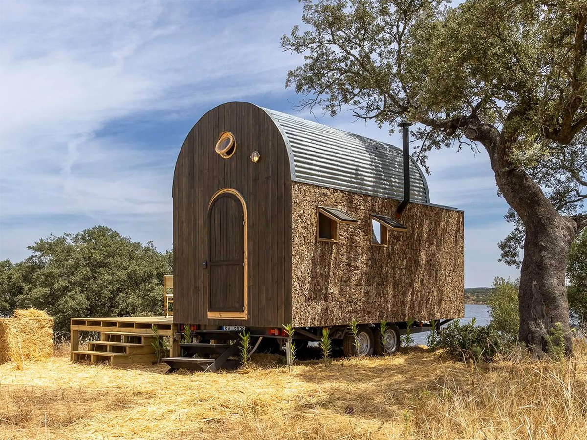 Portuguese woodworking specialist made latest tiny house: See Photos2