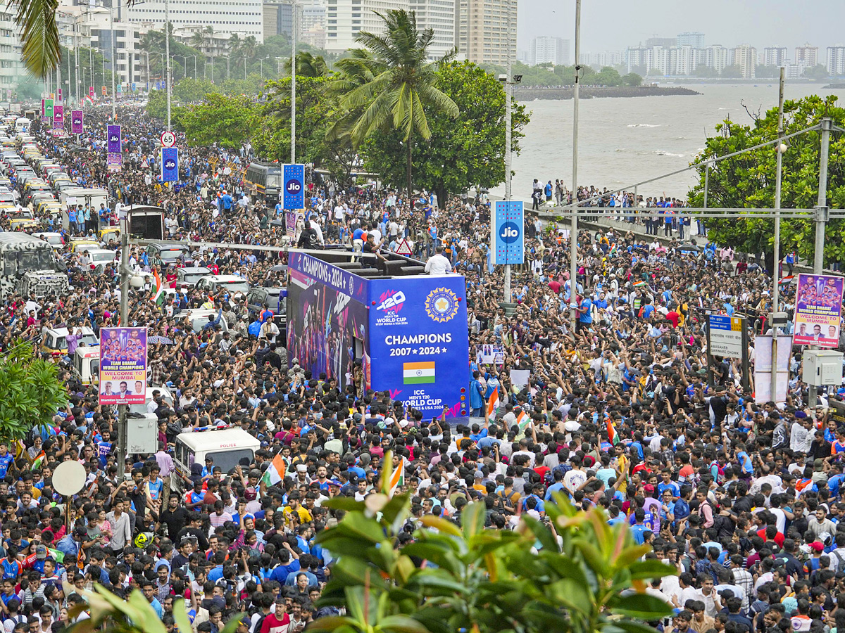 Team India T20 World Cup Victory Parade Photos5