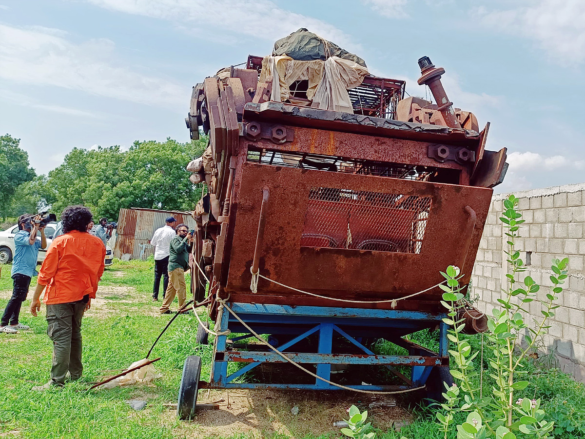 Prabhas 'Kalki' Movie Kashi Set Photos 3