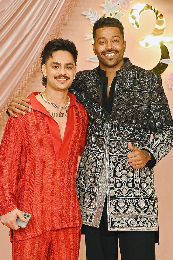 Indian Cricketers At Anant Ambani and Radhika Merchant Sangeet Ceremony in Mumbai13