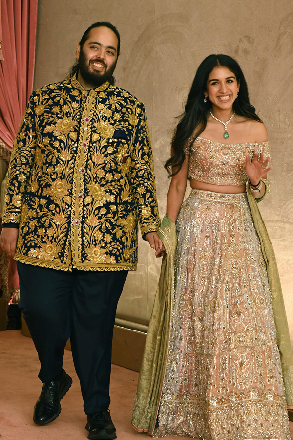 Celebrities Buzz At Anant Ambani And Radhika Merchant's Sangeet: Photos3