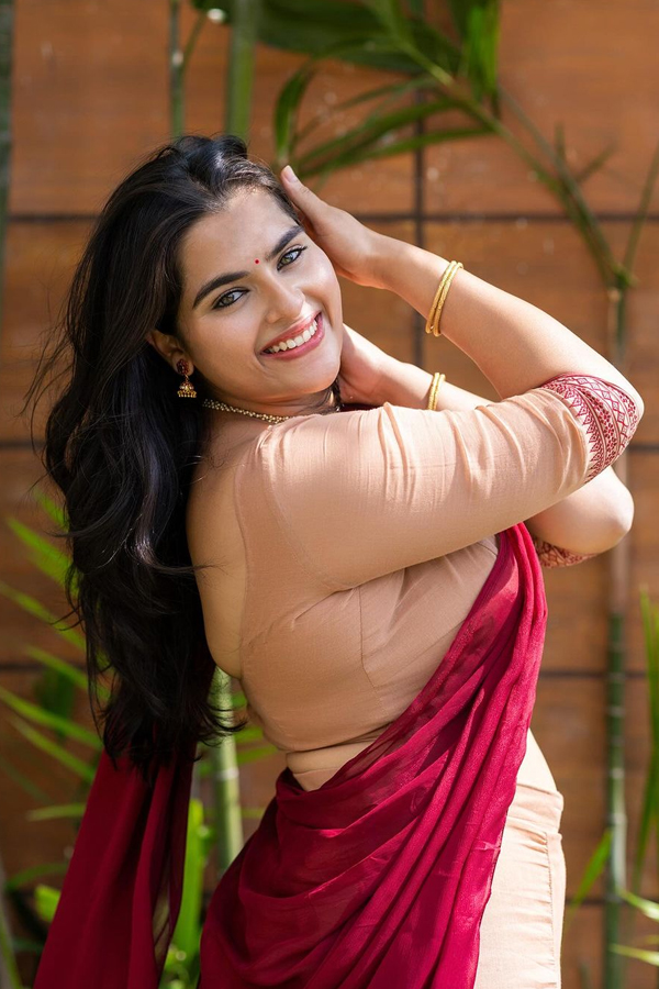 Tollywood Actress Kavya Kalyanram Stunning Photos Viral7