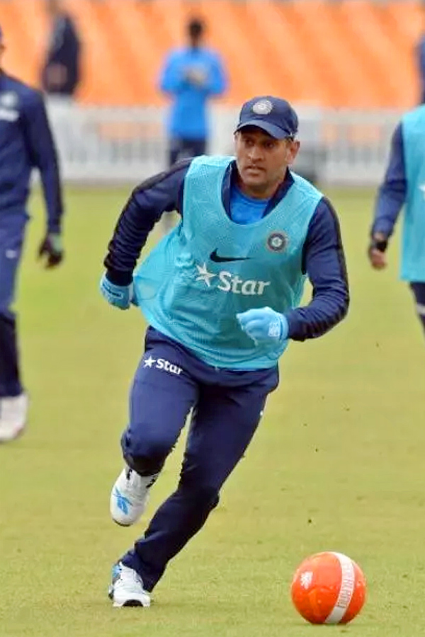 MS Dhoni Happy Birthday Special Photos27