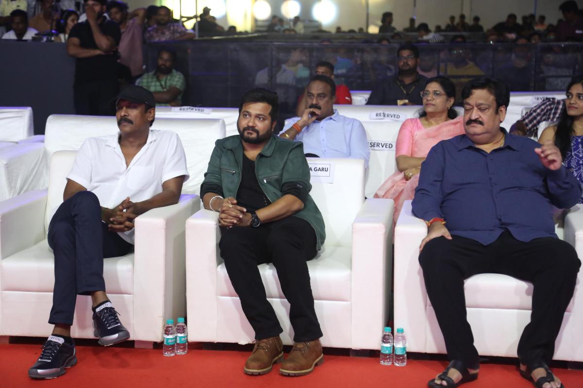 Kamal Haasan's Bharateeyudu 2 Pre Release Event Photos32