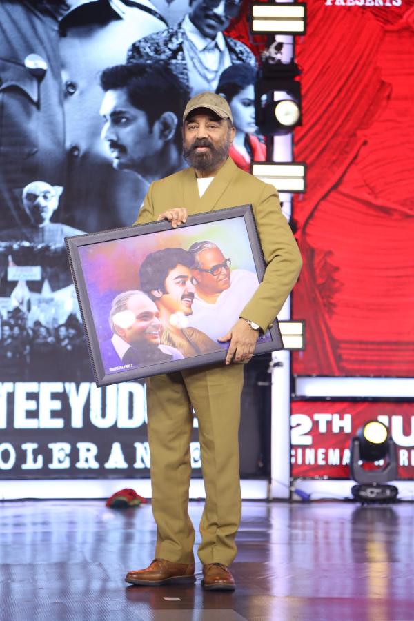 Kamal Haasan's Bharateeyudu 2 Pre Release Event Photos61