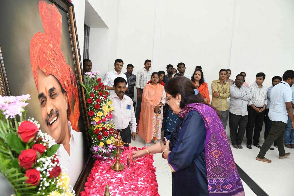 YSR Jayanthi Celebrations In Sakshi Head Office Hyderabad Photos7