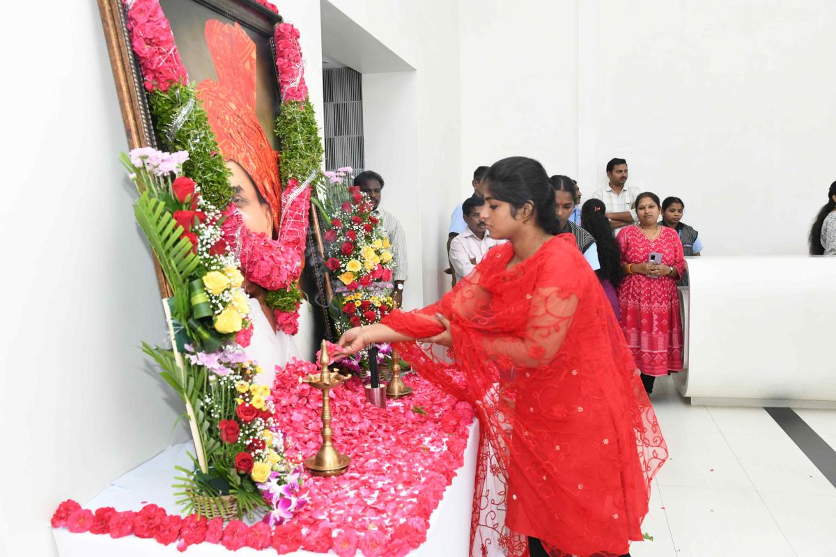 YSR Jayanthi Celebrations In Sakshi Head Office Hyderabad Photos21