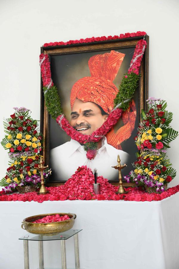 YSR Jayanthi Celebrations In Sakshi Head Office Hyderabad Photos26