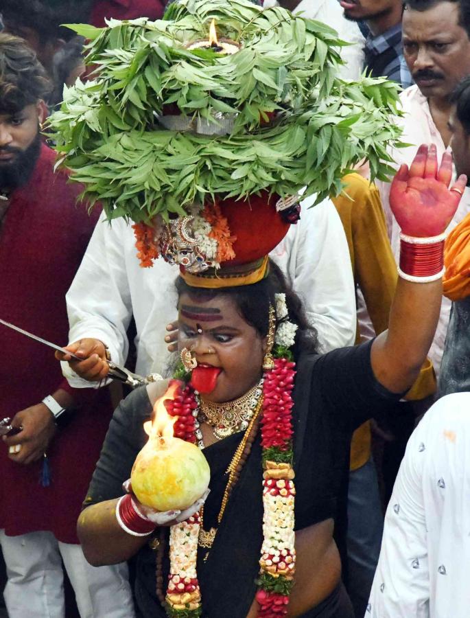 Golkonda Bonalu Celebrations 2024 Photos17