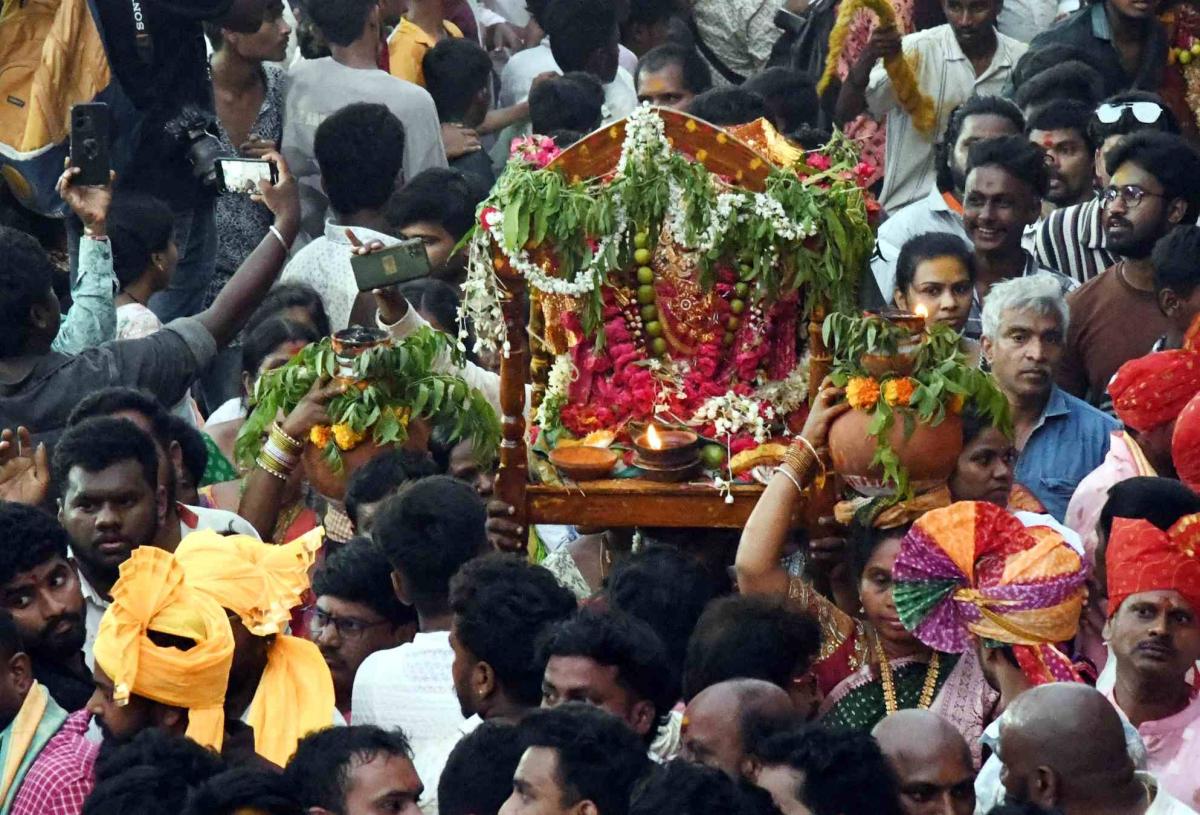 Golkonda Bonalu Celebrations 2024 Photos34