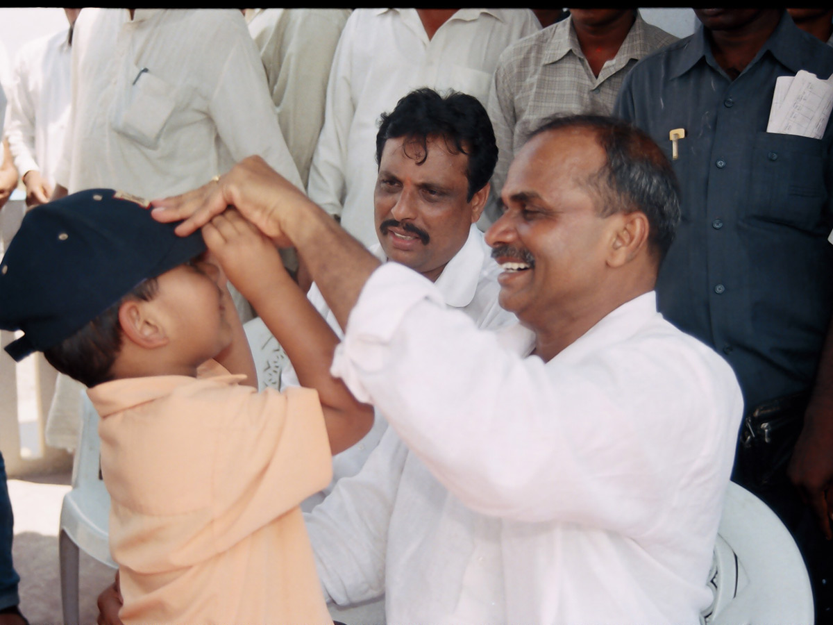 YSR 75th Birth Anniversary and Padayatra Photos11