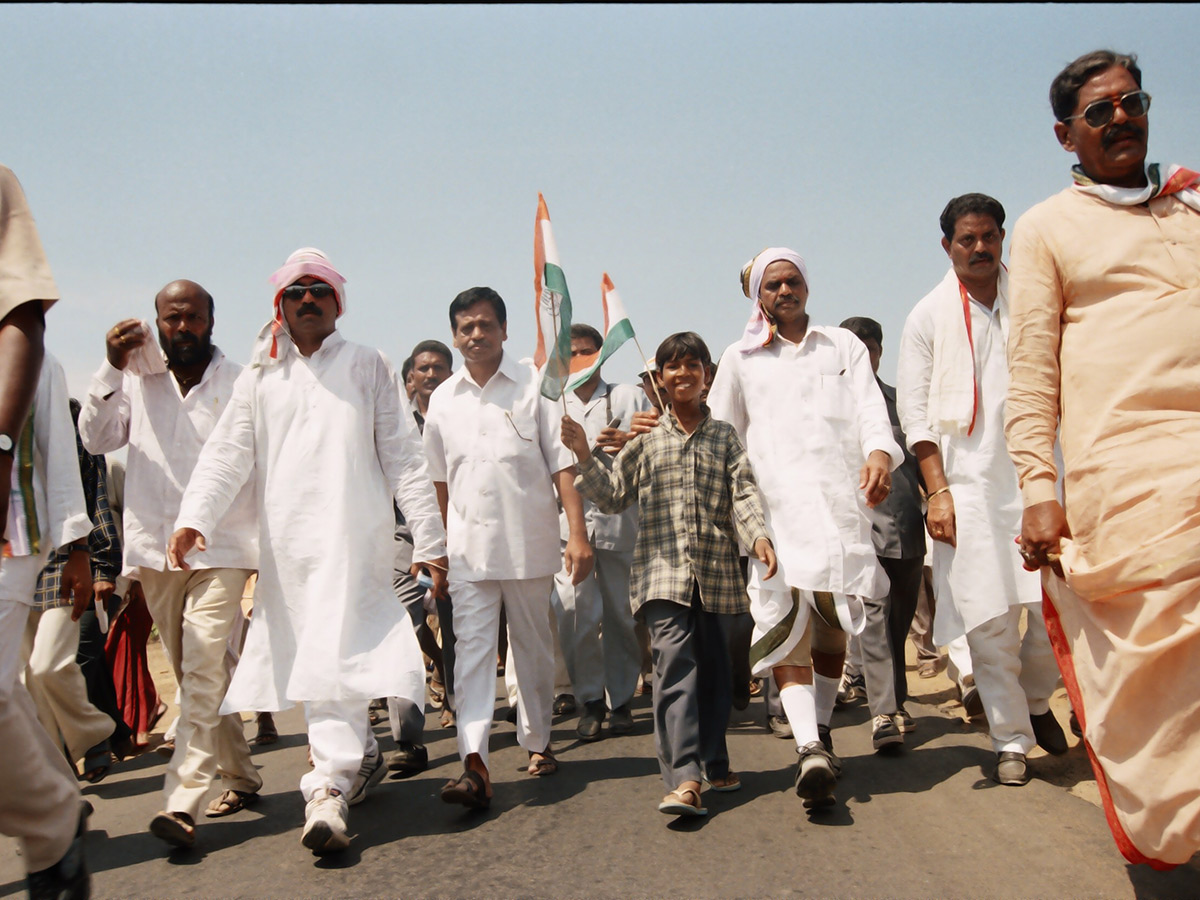 YSR 75th Birth Anniversary and Padayatra Photos35