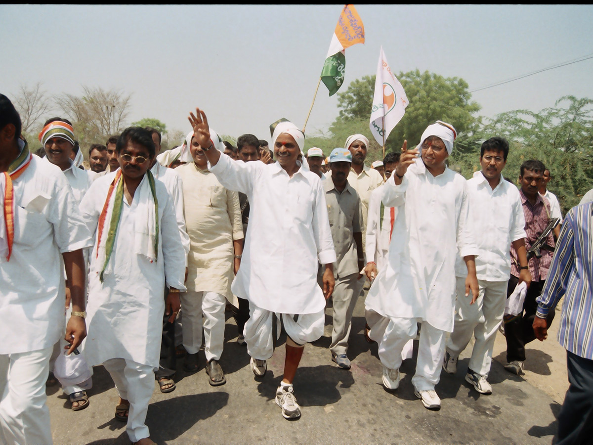 YSR 75th Birth Anniversary and Padayatra Photos58