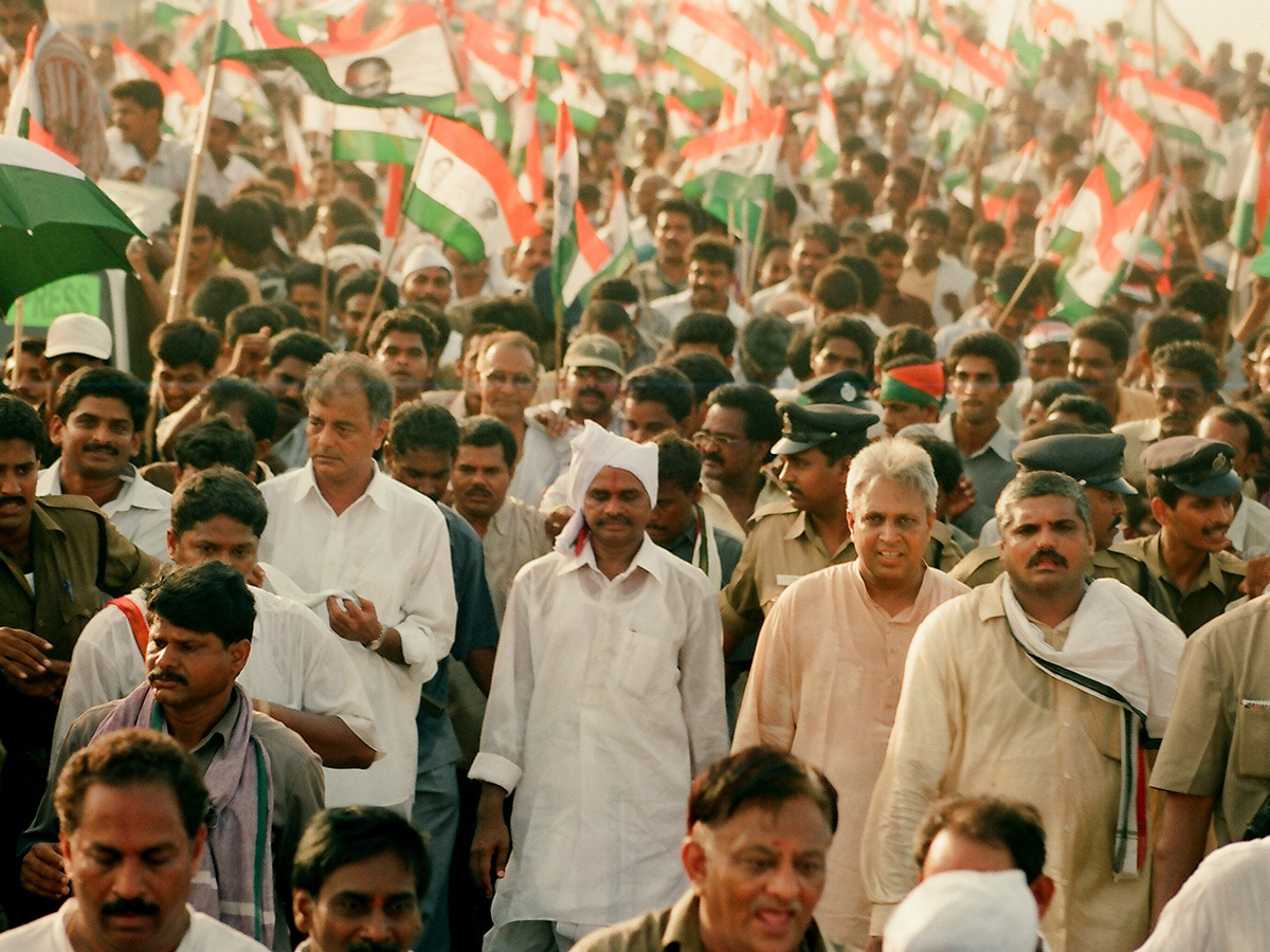 YSR 75th Birth Anniversary and Padayatra Photos70