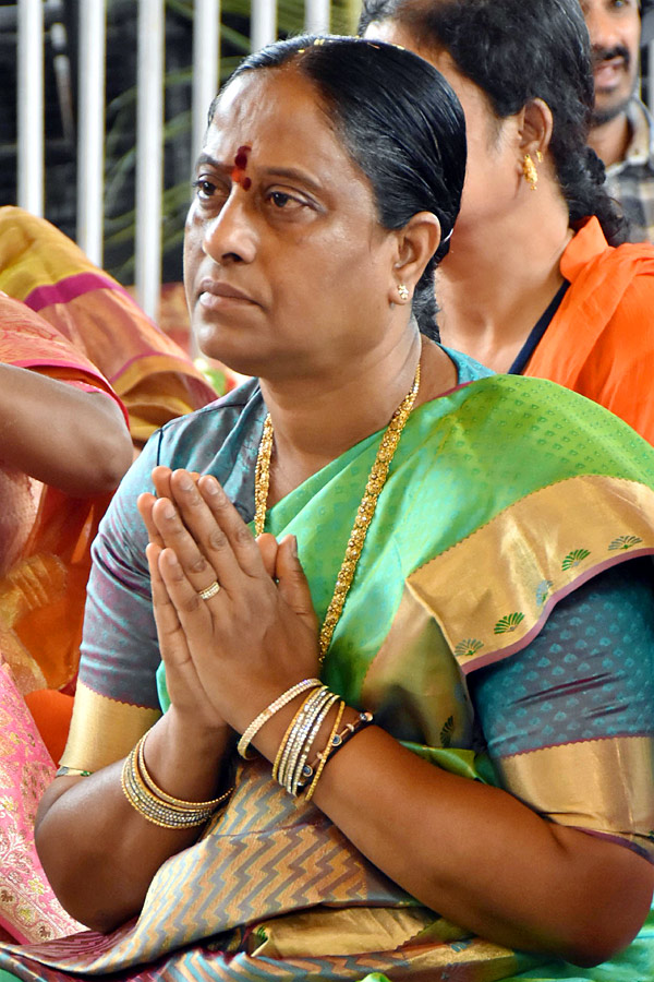 Balkampet Renuka Yellamma Kalyanam Photos25