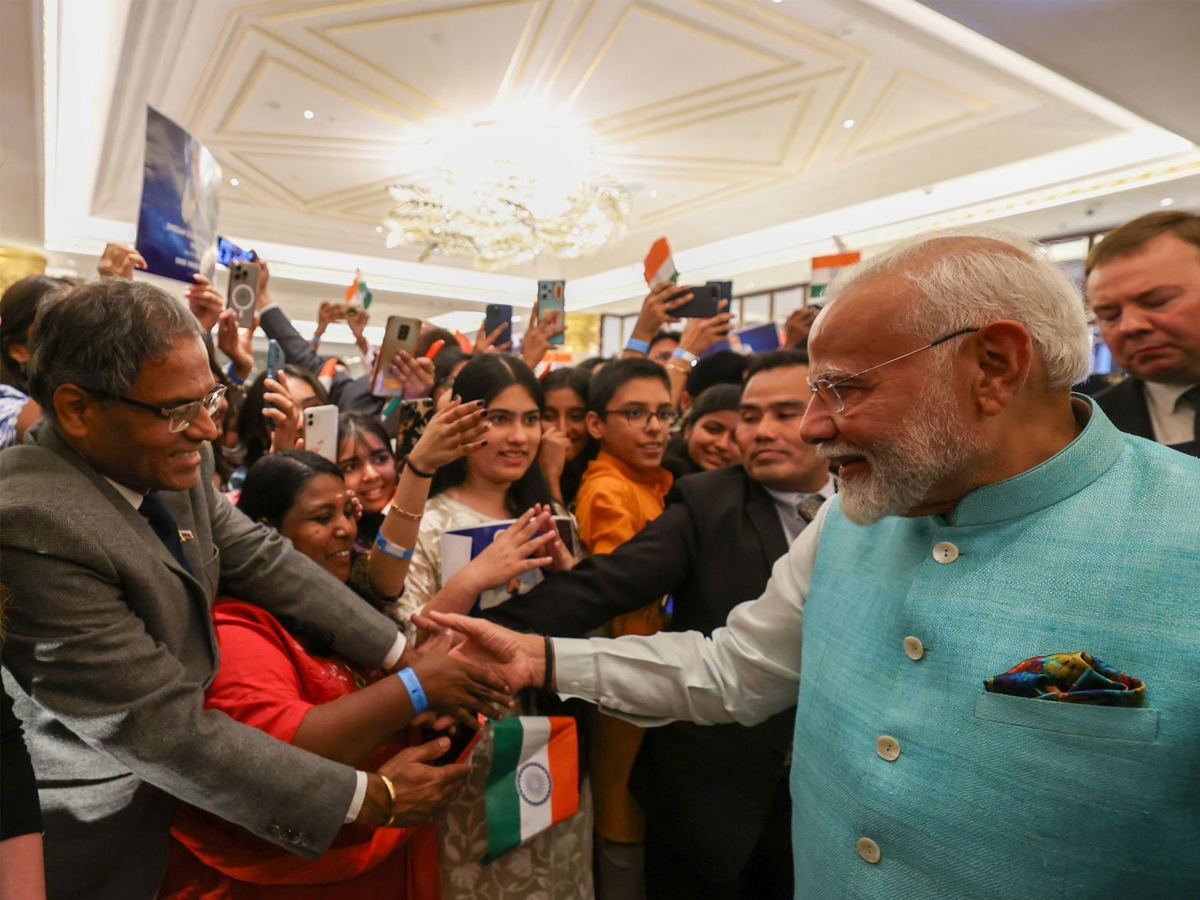 PM Narendra Modi On Russia Tour Photos5