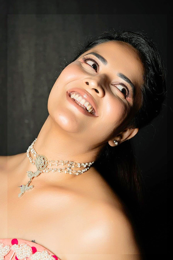 Anasuya Bharadwaj Latest Stunning Photos2