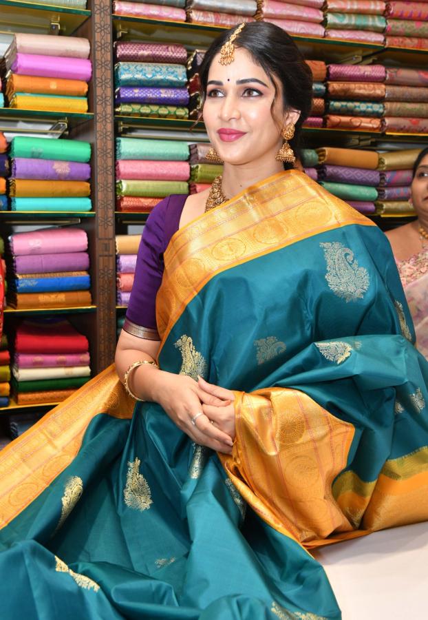 Actress Lavanya Tripathi Inaugurates Kanchipuram Narayana Silks Vastra Showroom at Kukatpally Photos16