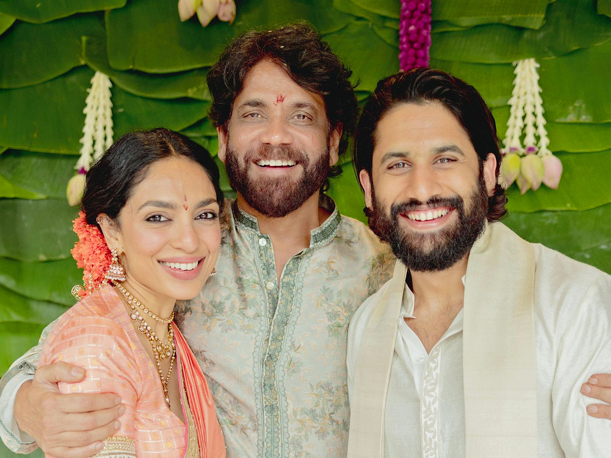 Naga Chaitanya, Sobhita Dhulipala are engaged; Nagarjuna shares First Photos10