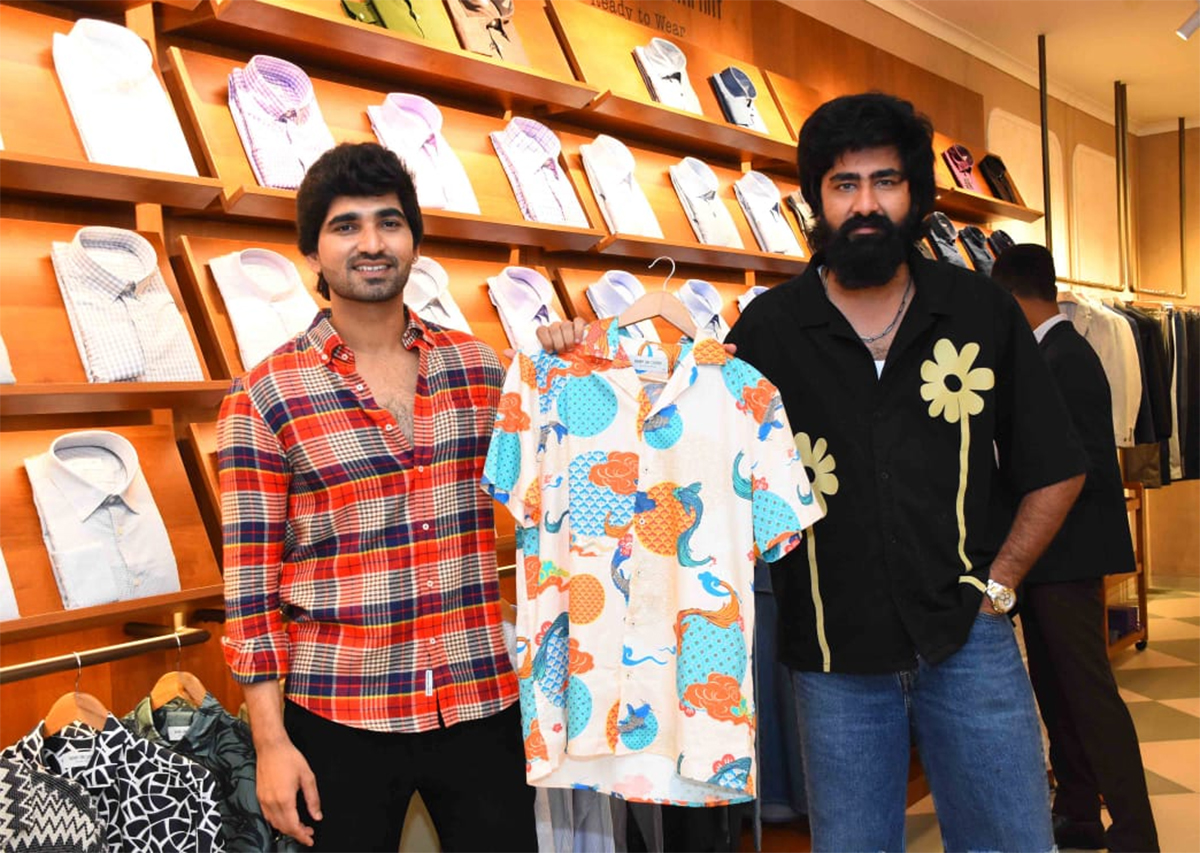 Bigg Boss fame created buzz in Bombay Shirt Company4