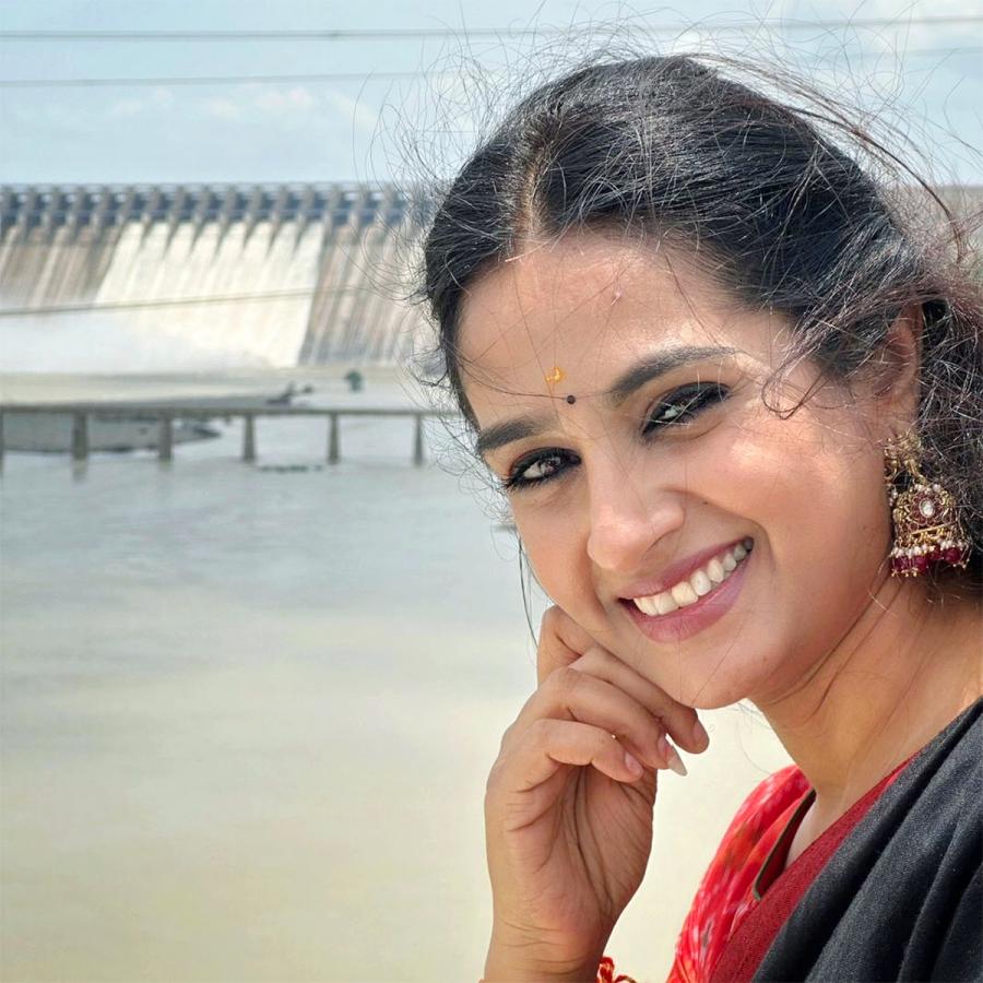 actress laya visit nagarjuna sagar dam3