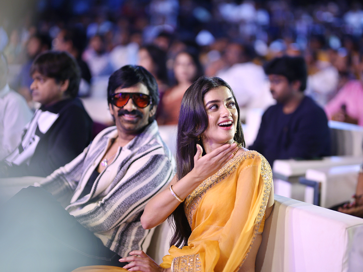 Hero Ravi Teja Mr Bachchan Pre Release Event Photos4