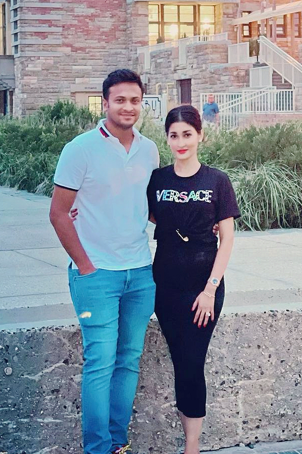 Shakib Al Hasan wife clarified diffuses rumours of cheating Photos3