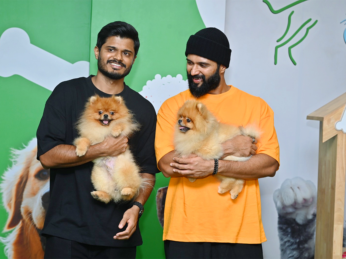 Vijay Devarakonda and Anand At Seven Oaks Pet Hospital Photos11